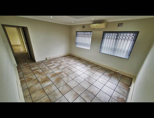 504M² OFFICE SOLD IN SONHEUWEL